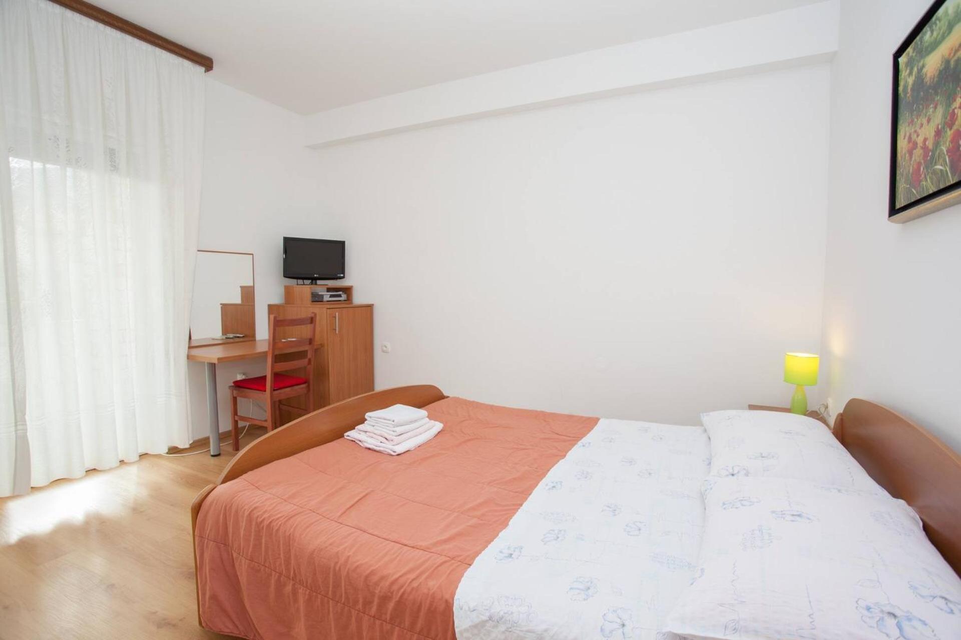 Apartments & Rooms Dekanic Baska  Exterior photo