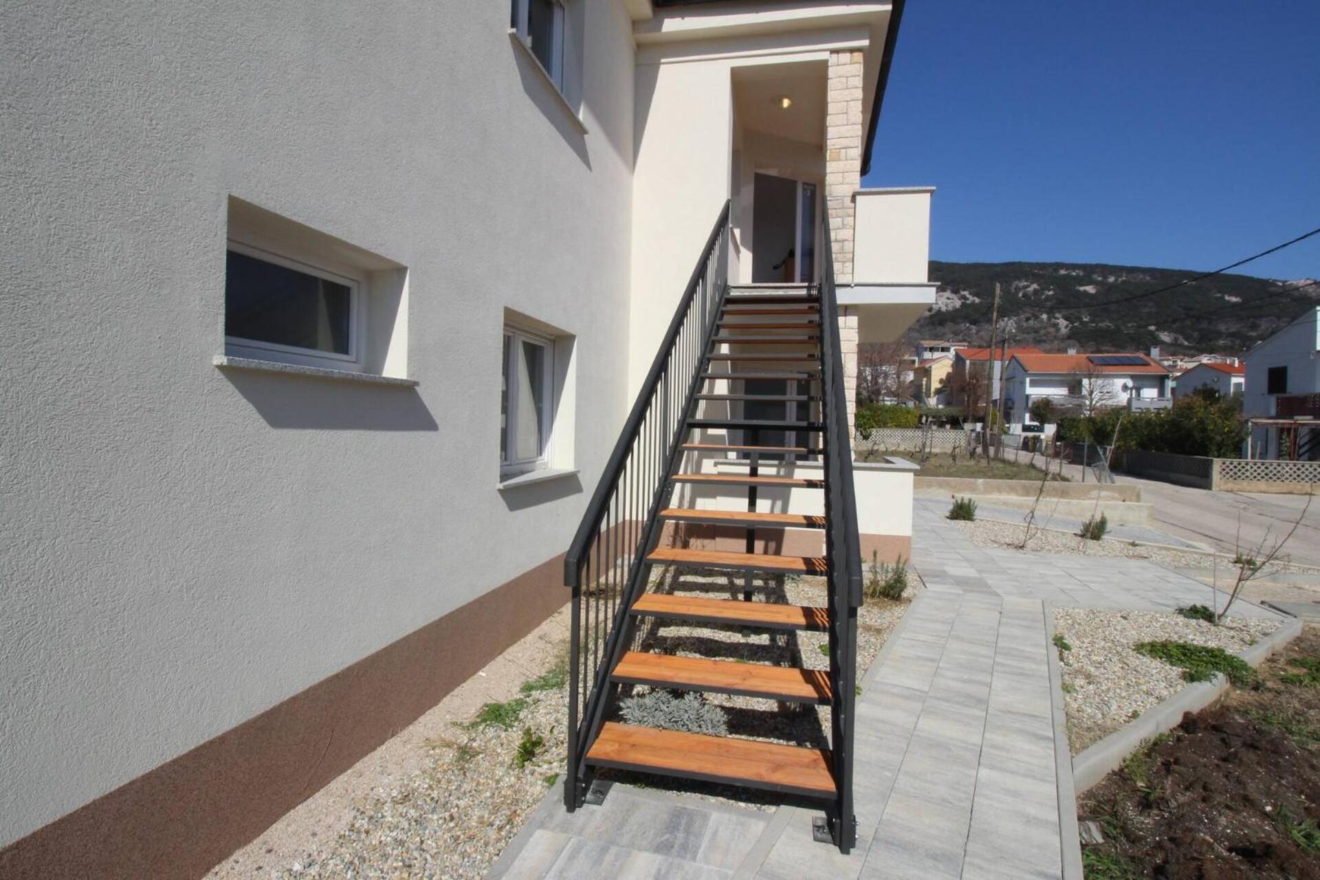 Apartments & Rooms Dekanic Baska  Exterior photo